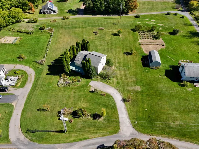 $495,000 | 4 Sandbar Heights Drive, South Hero, VT 05486