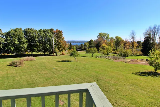 $495,000 | 4 Sandbar Heights Drive, South Hero, VT 05486