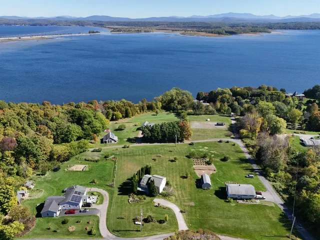 $495,000 | 4 Sandbar Heights Drive, South Hero, VT 05486