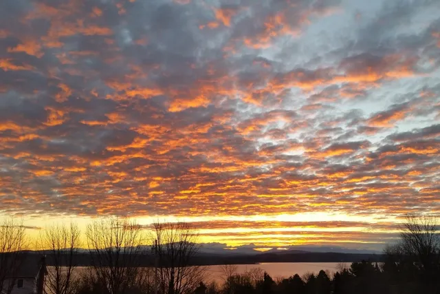 $495,000 | 4 Sandbar Heights Drive, South Hero, VT 05486