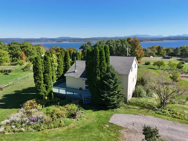 $495,000 | 4 Sandbar Heights Drive, South Hero, VT 05486