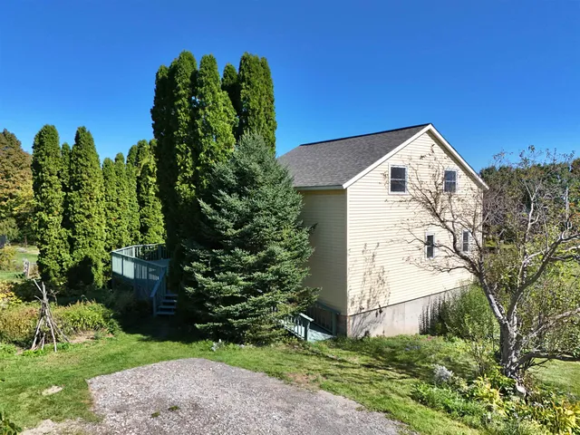 $495,000 | 4 Sandbar Heights Drive, South Hero, VT 05486