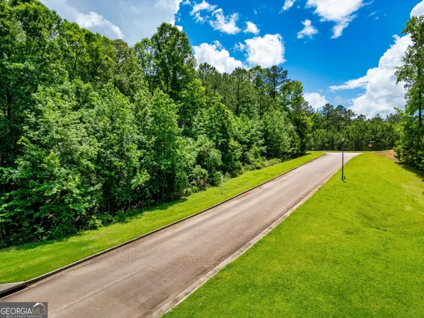 $19,900 | 302 Willow Pointe Drive, LaGrange, GA 30240