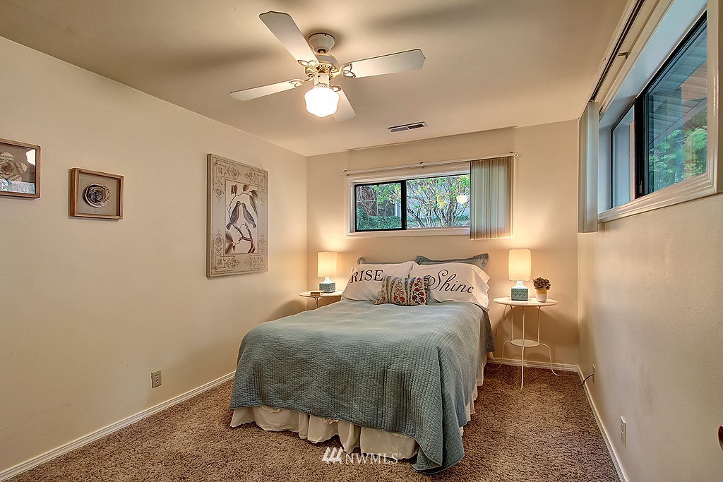 3634 Northeast 6th Street Renton, WA 98056 - Photo 8 of 17