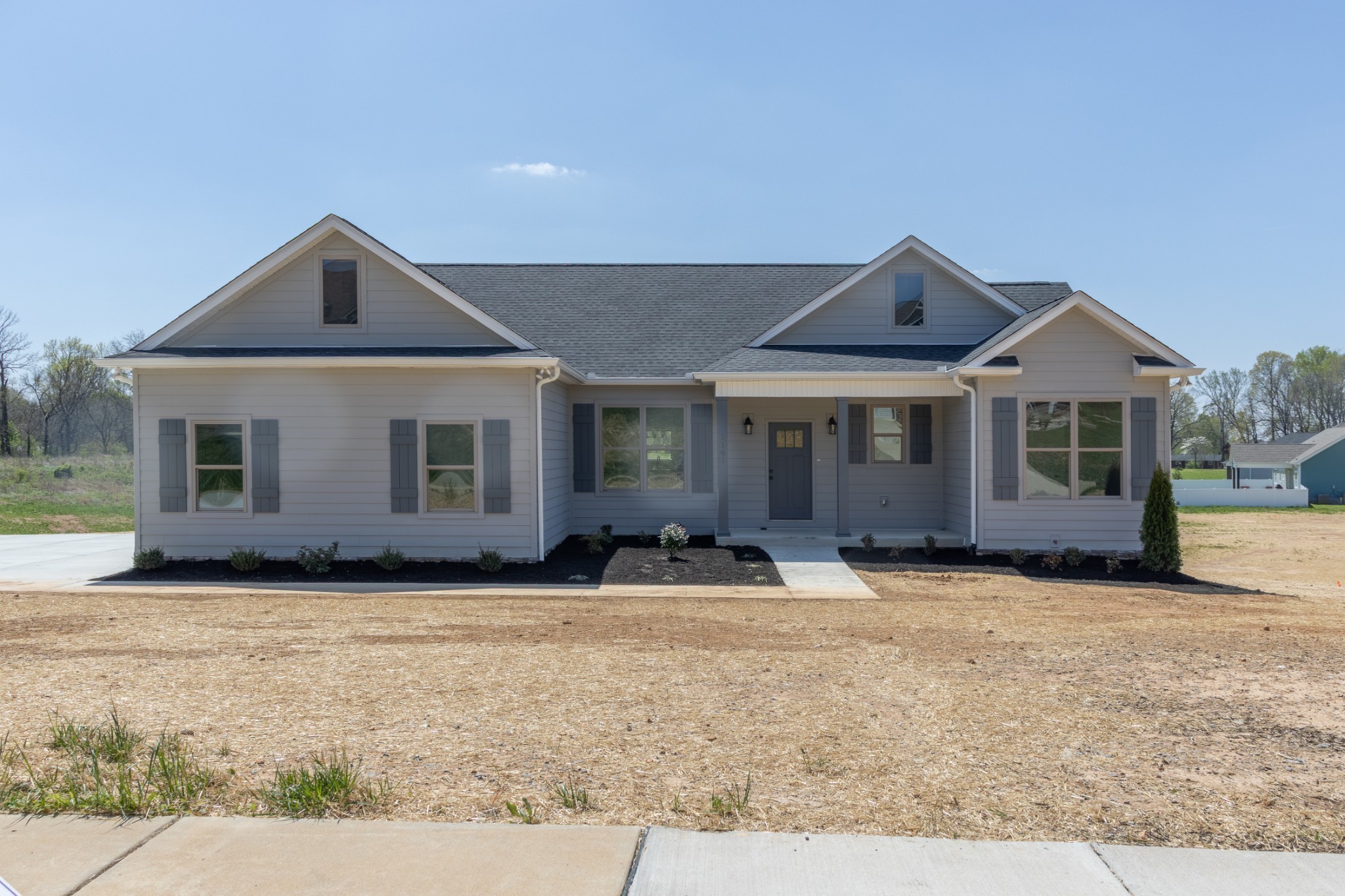 1161 Goose Drive Springfield, TN 37172 - Photo 2 of 19 a front view of a house with yard