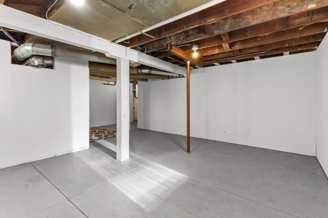 $324,900 | 781 East 7th Street, Red Wing, MN 55066