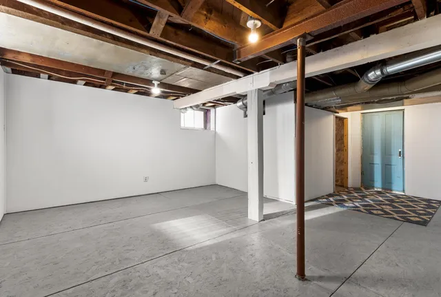 $324,900 | 781 East 7th Street, Red Wing, MN 55066