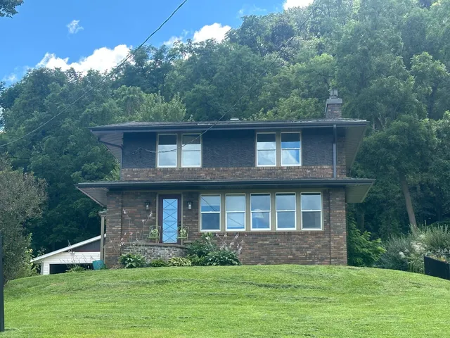 $324,900 | 781 East 7th Street, Red Wing, MN 55066