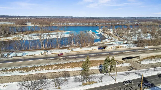 $324,900 | 781 East 7th Street, Red Wing, MN 55066