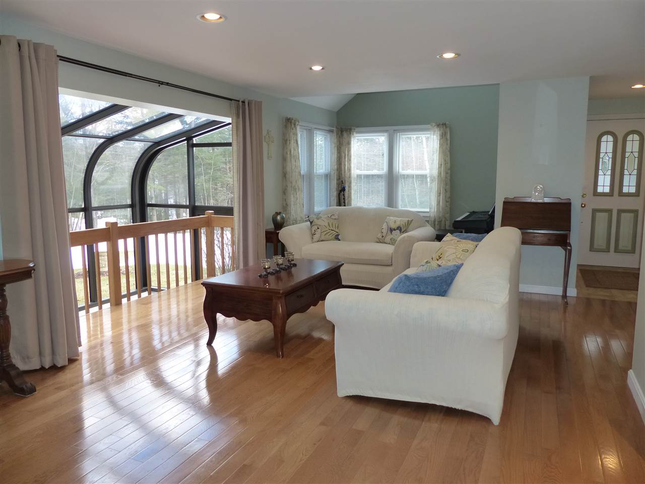 12 B Ryan Road Goffstown, NH 03045 - Photo 6 of 37 Gallery Image 6
