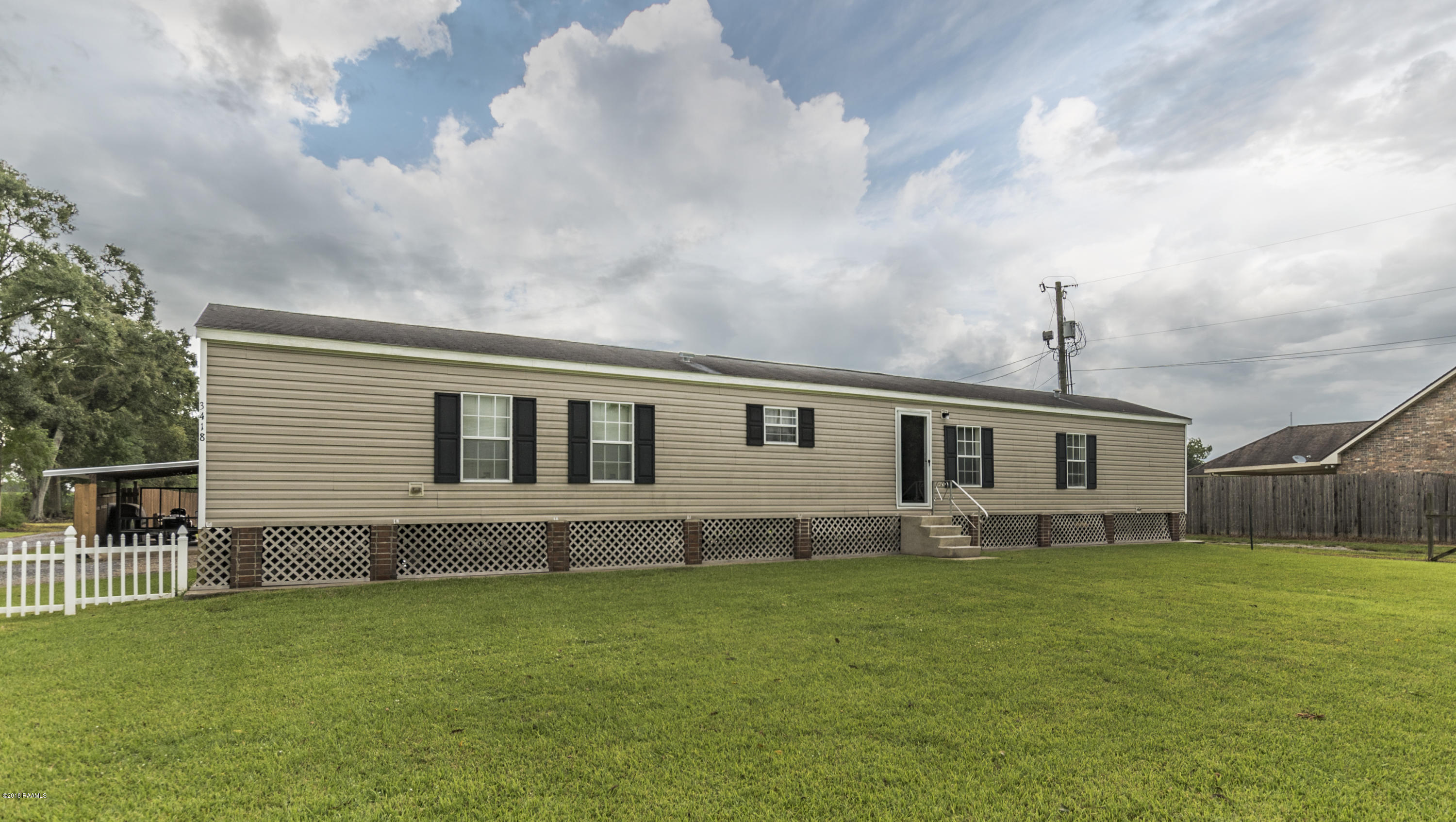 3418 Patoutville Road Jeanerette, LA 70544 - Photo 2 of 39 Front 1