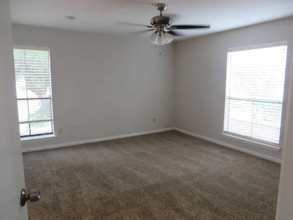 $2,194 | 3700 West Clay Street, Unit 244, Houston, TX 77019