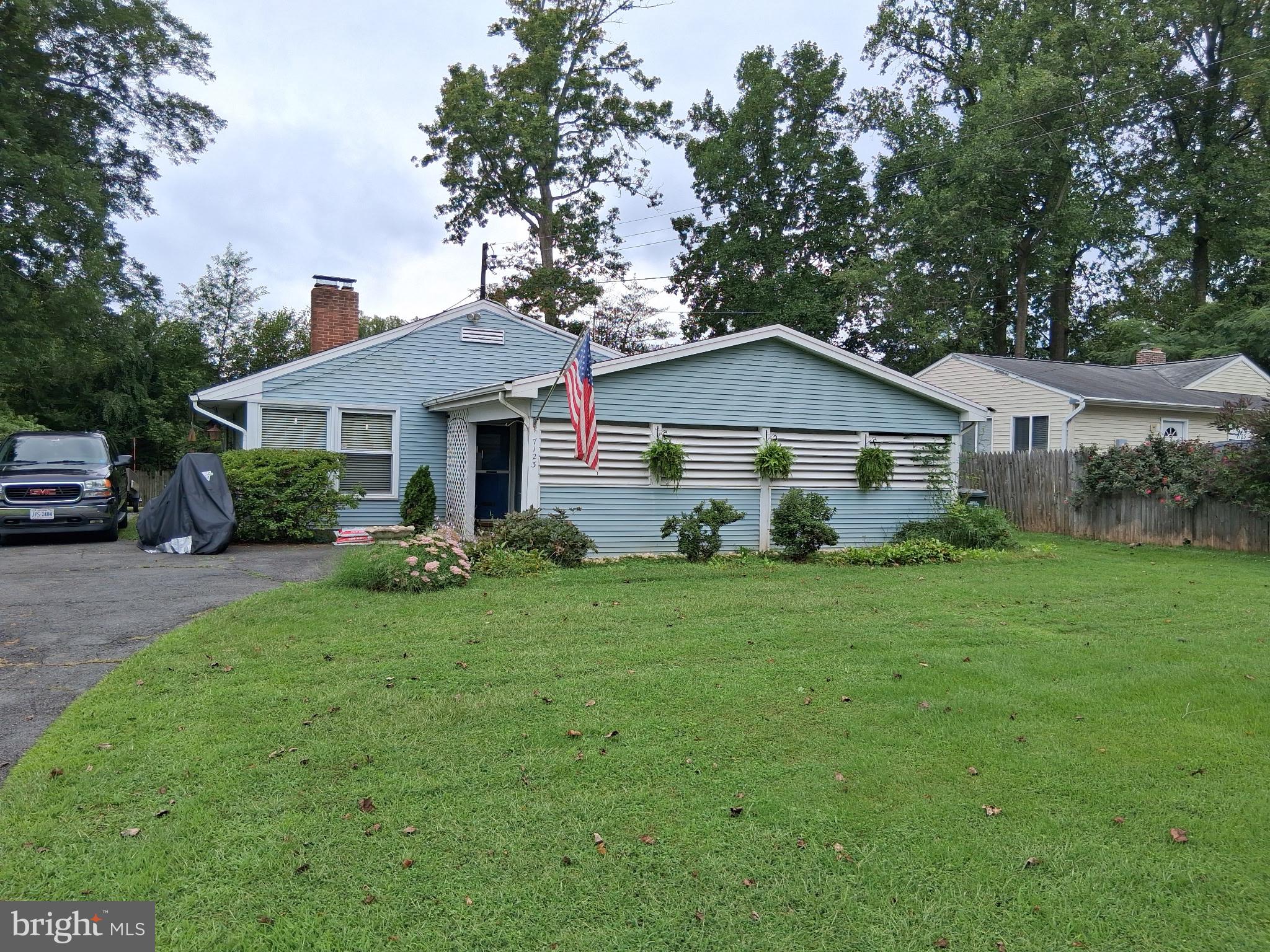 7123 Alger Road Falls Church, VA 22042 - Photo 2 of 21 Gallery Image 2