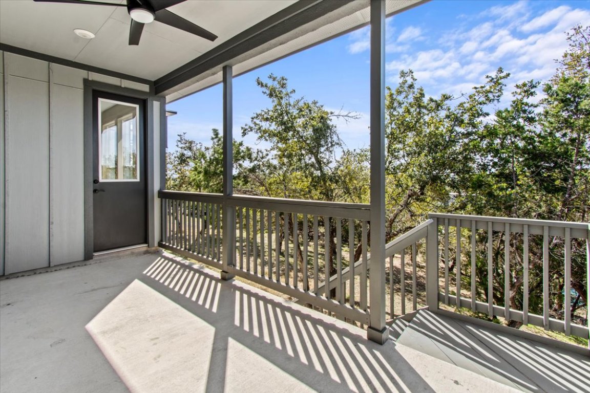 17503 Panorama Drive Dripping Springs, TX 78620 - Photo 24 of 26 a view of a balcony