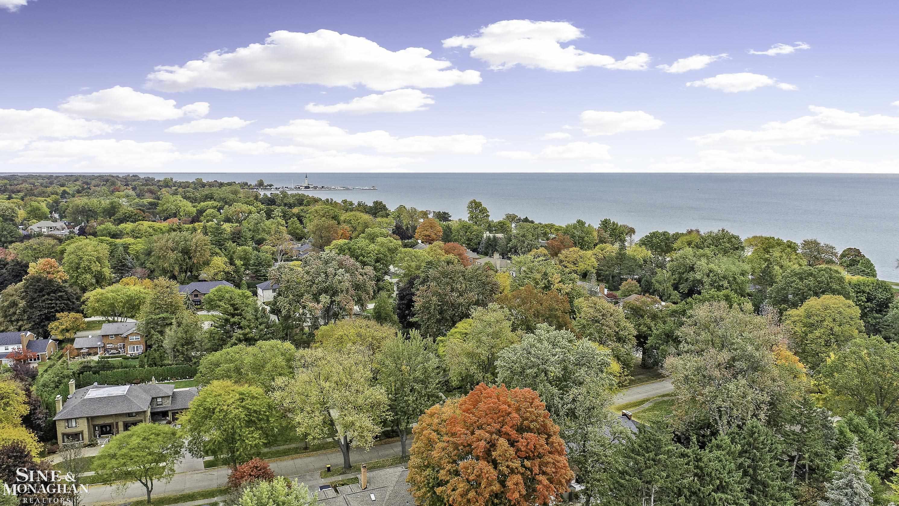 75 South Deeplands Road Grosse Pointe, MI 48236 - Photo 58 of 66 50099530-57.JPG