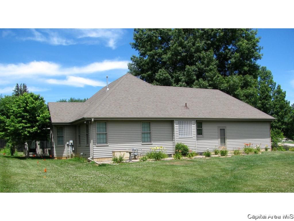 8025 West Outer Road Sherman, IL 62684 - Photo 25 of 30 Gallery Image 25