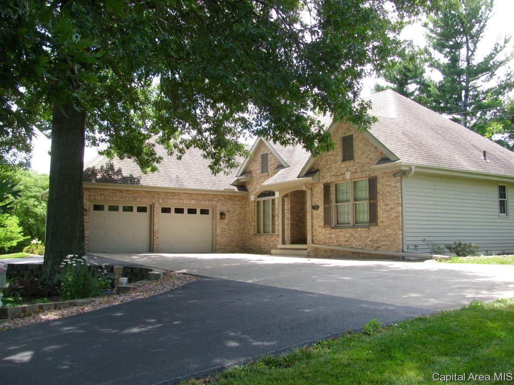 8025 West Outer Road Sherman, IL 62684 - Photo 28 of 30 Gallery Image 28