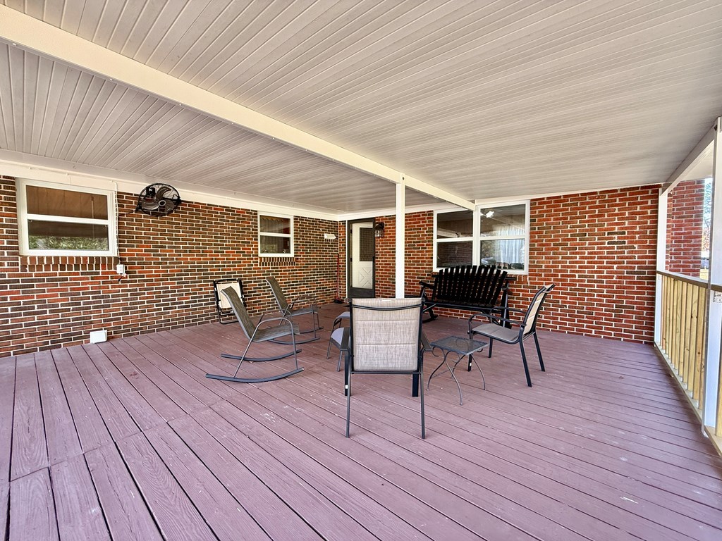 608 West Spring Avenue Geneva, AL 36340 - Photo 4 of 43 Gallery Image 4