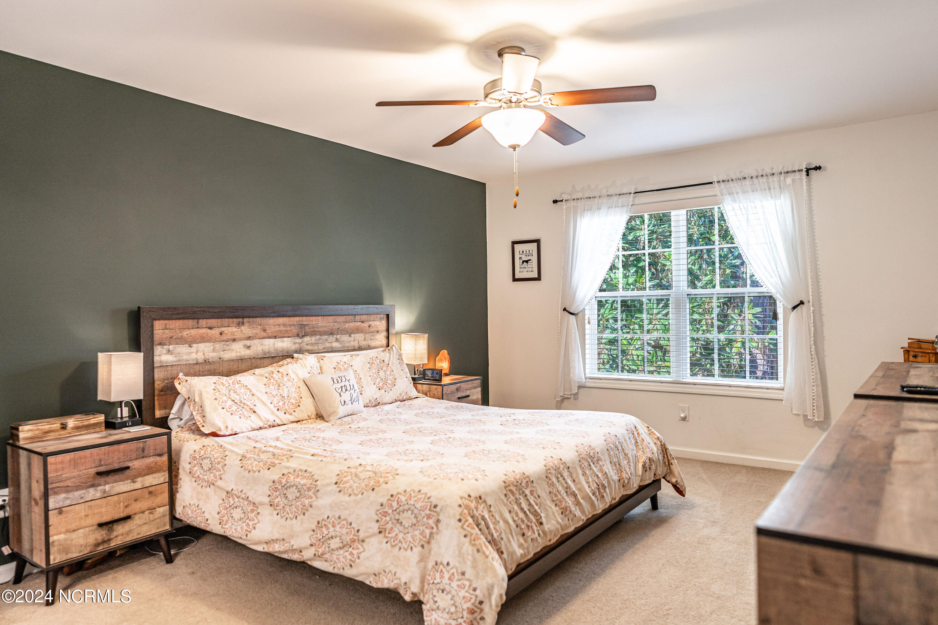 95 Rutledge Lane Pinehurst, NC 28374 - Photo 16 of 35 Primary bedroom