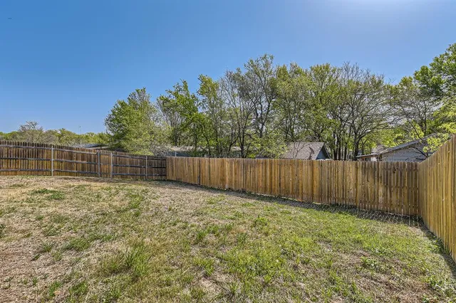 $1,900 | 6417 Wideleaf Drive, Austin, TX 78724