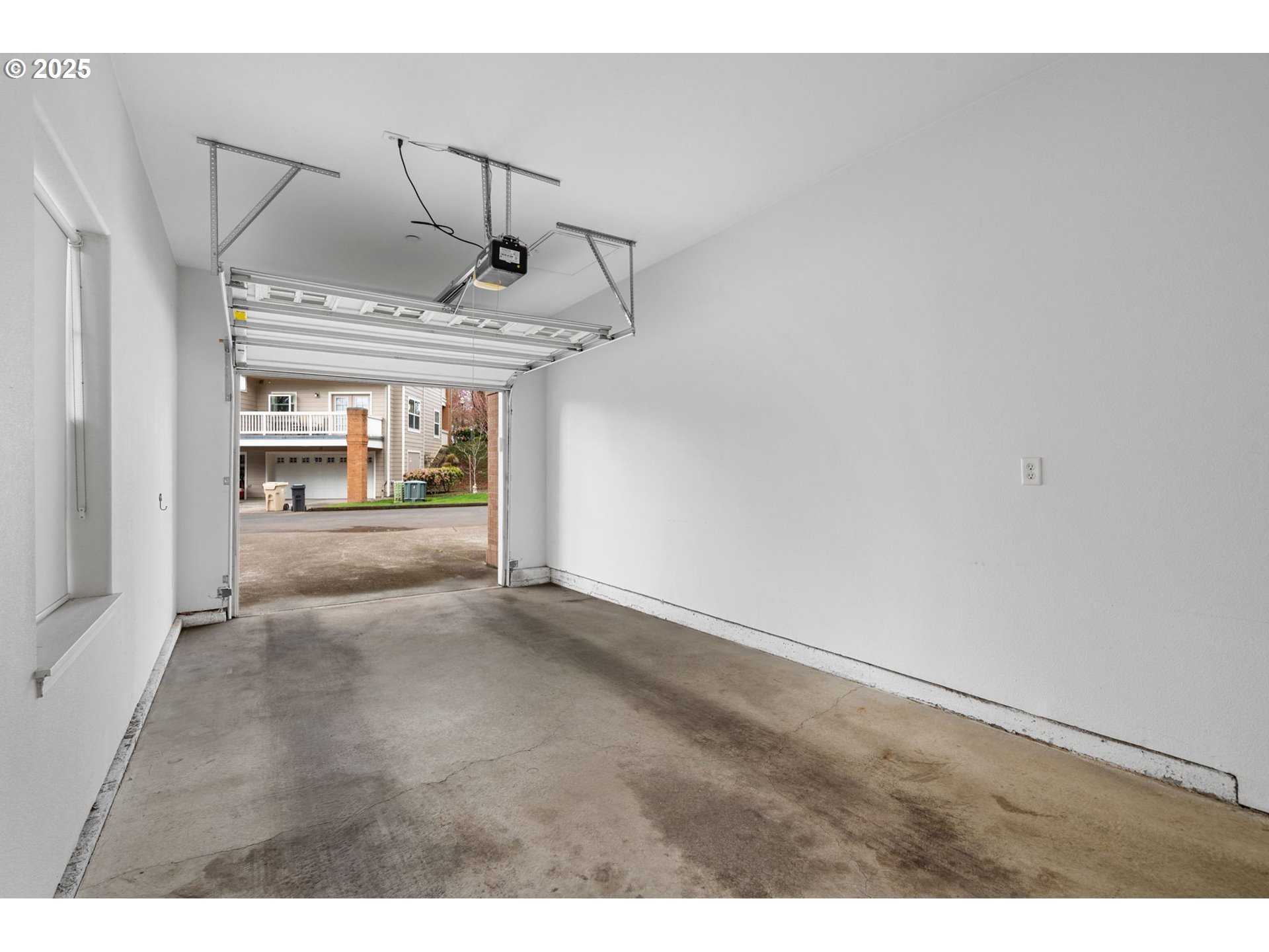 30406 Southwest Ruth Street, Unit 78 Wilsonville, OR 97070 - Photo 37 of 48 Garage
