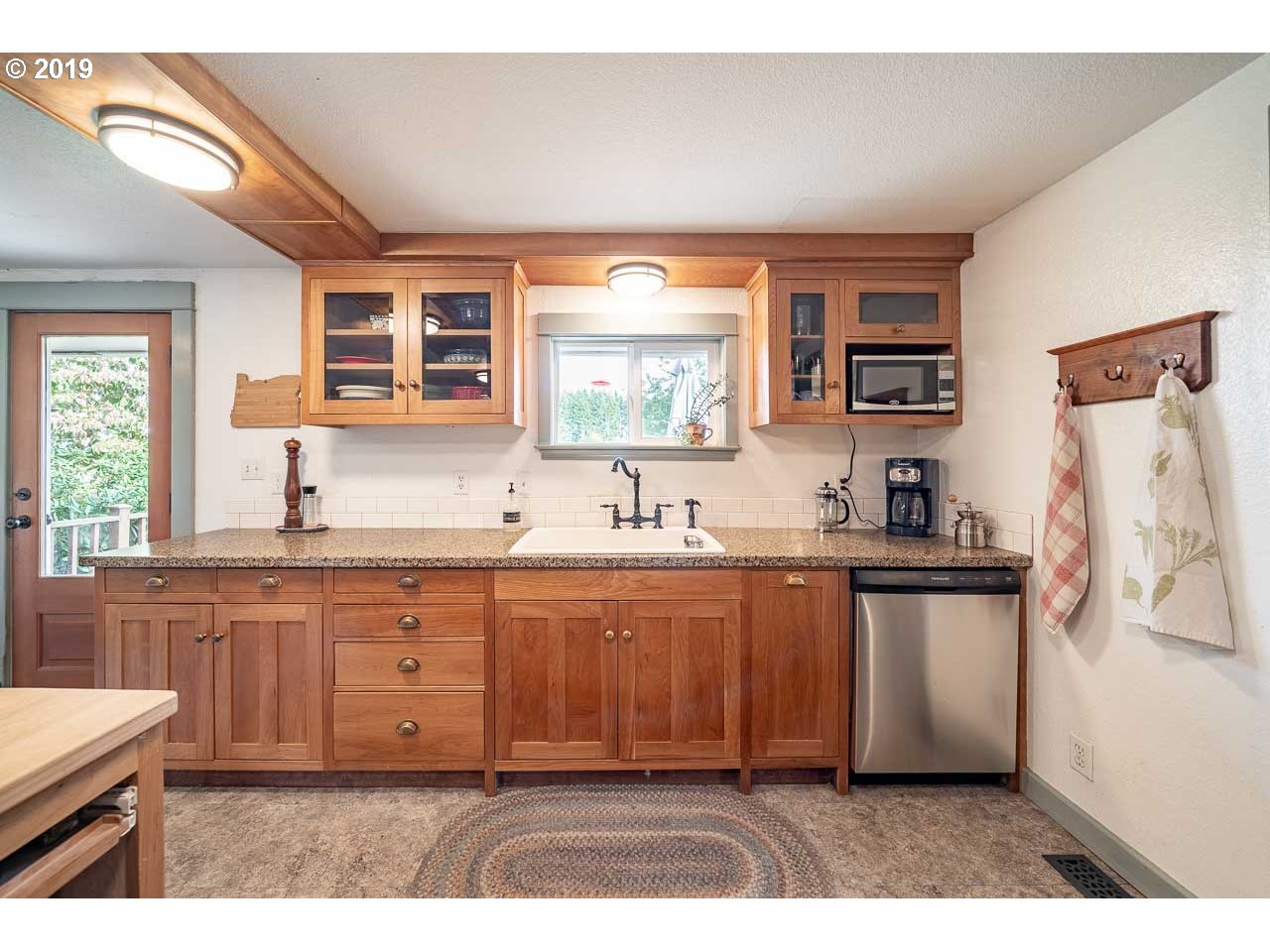 4296 Waconda Road Northeast Keizer, OR 97303 - Photo 10 of 32 Gallery Image 10