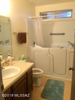 422 Sykes Circle Rio Rico, AZ 85648 - Photo 7 of 10 Gallery Image 7