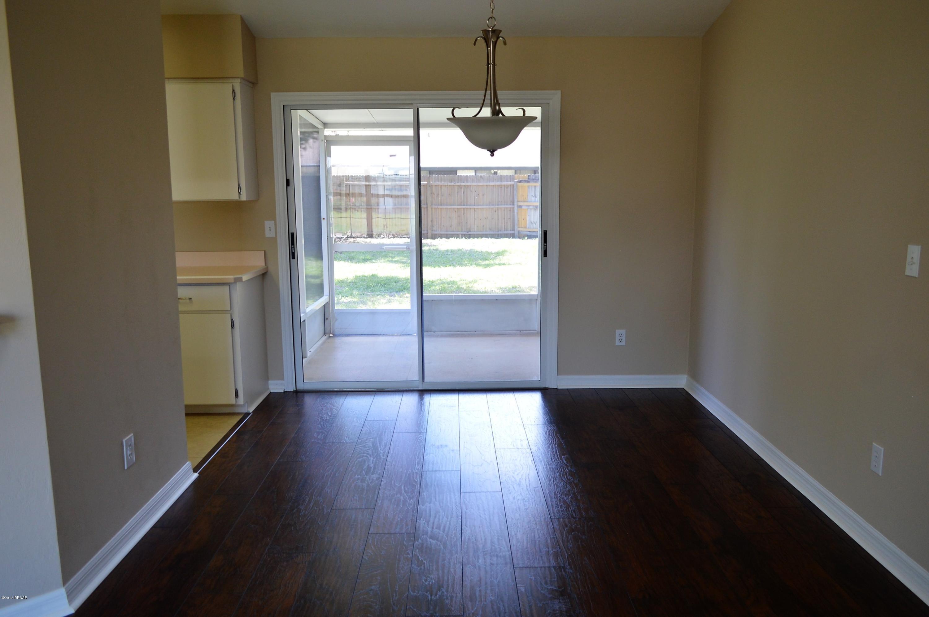 1186 Suwanee Road Daytona Beach, FL 32114 - Photo 5 of 23 DSC_0009