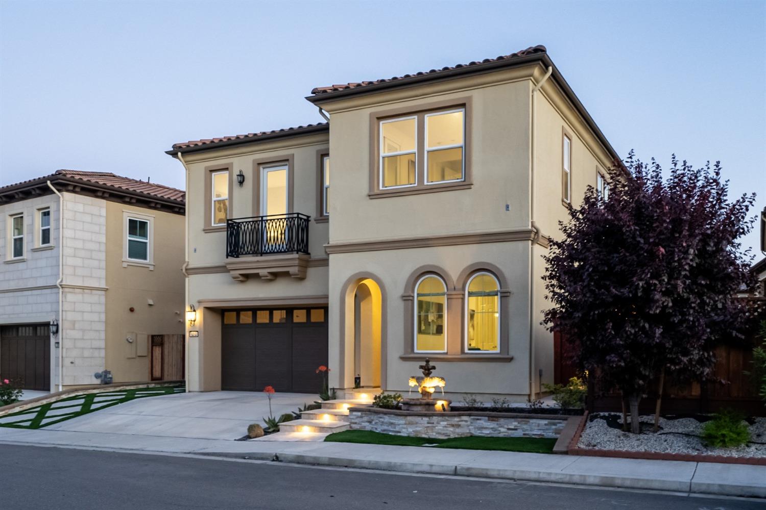 1212 Trumpet Vine Lane San Ramon, CA 94582 - Photo 1 of 1 a front view of a house with yard