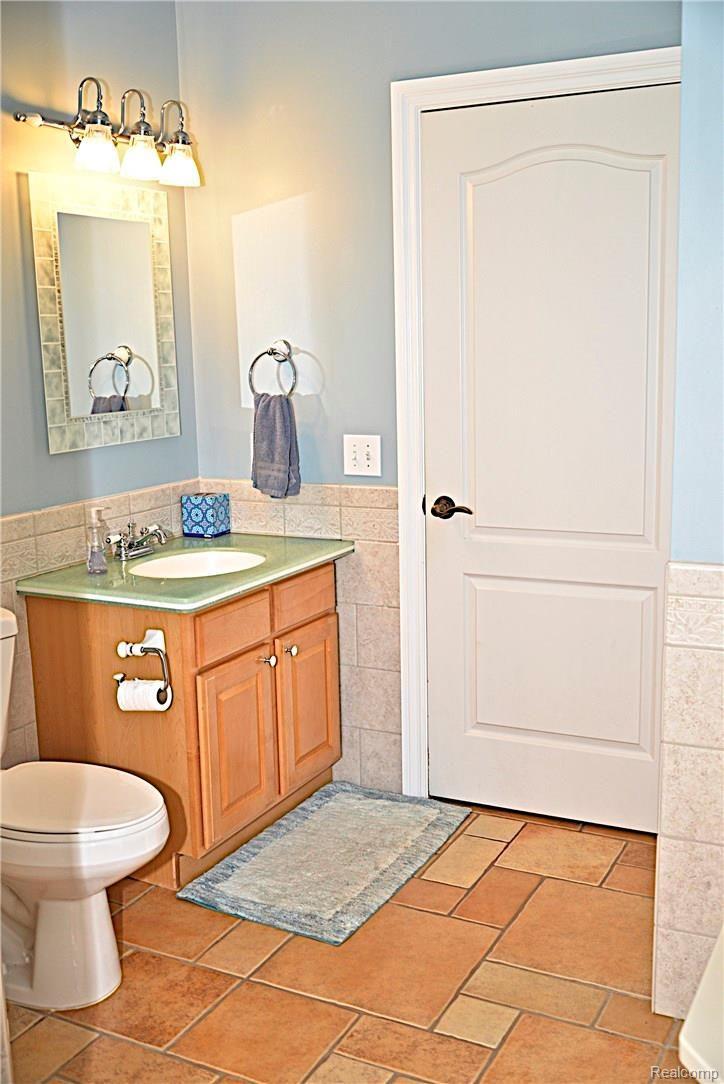 2475 Sundance Ridge Howell, MI 48843 - Photo 26 of 67 DSC_9269.jpg