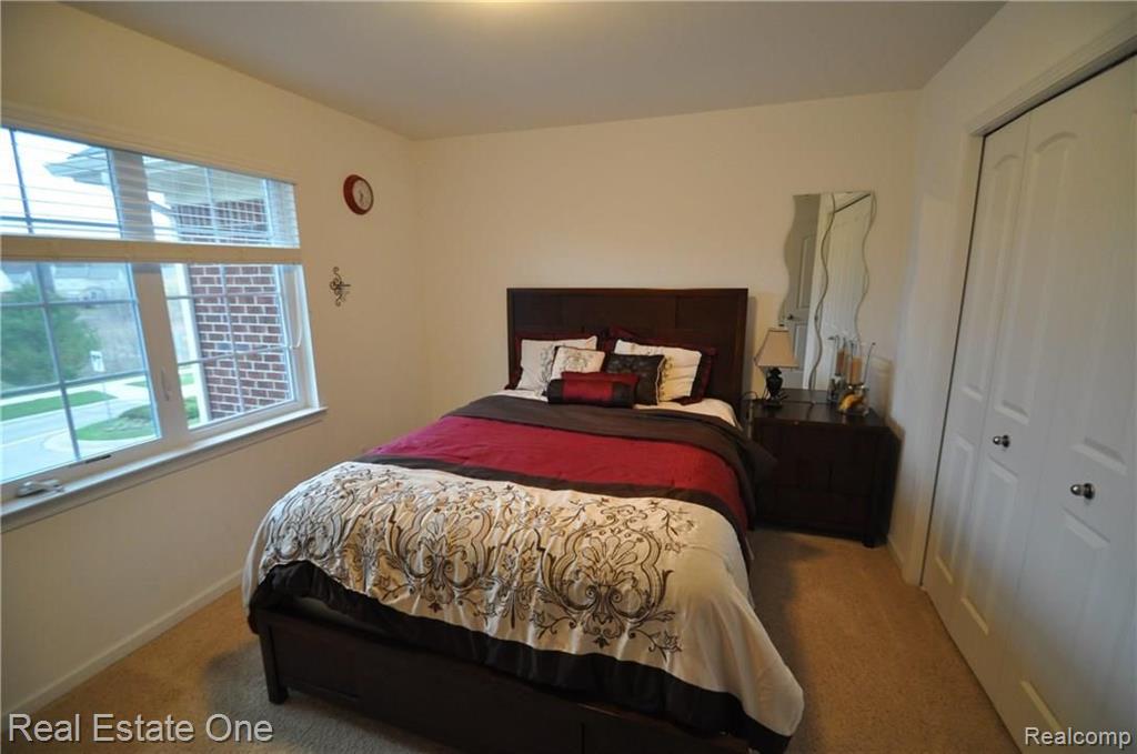 3615 Connors Drive Rochester Hills, MI 48307 - Photo 24 of 45