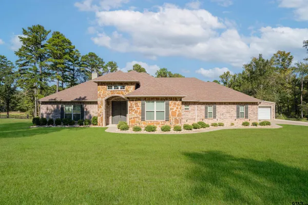 $699,000 | 131 Private Road 3207, Gilmer, TX 75645