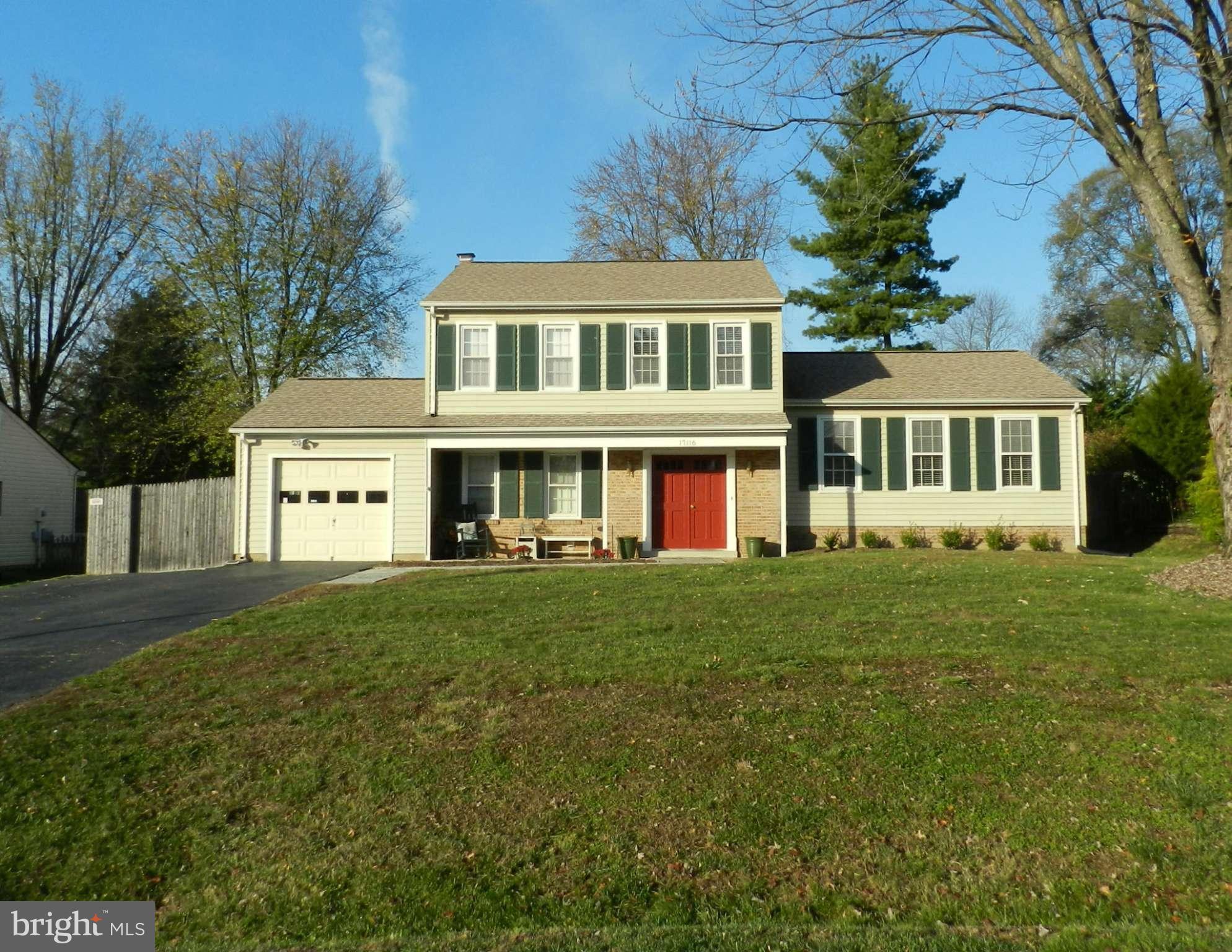 17116 Hoskinson Road Poolesville, MD 20837 - Photo 2 of 28 Exterior (Front)