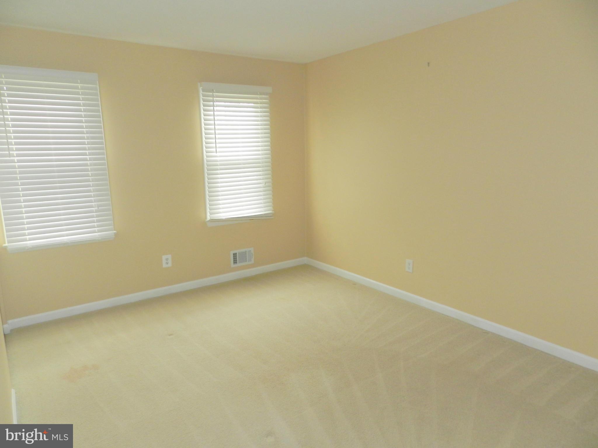 17116 Hoskinson Road Poolesville, MD 20837 - Photo 17 of 28 Bedroom