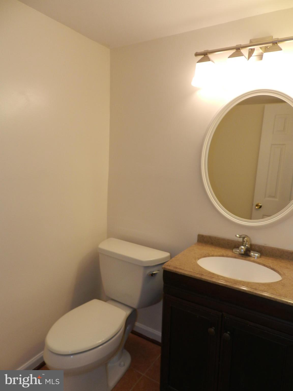 17116 Hoskinson Road Poolesville, MD 20837 - Photo 18 of 28 Bath