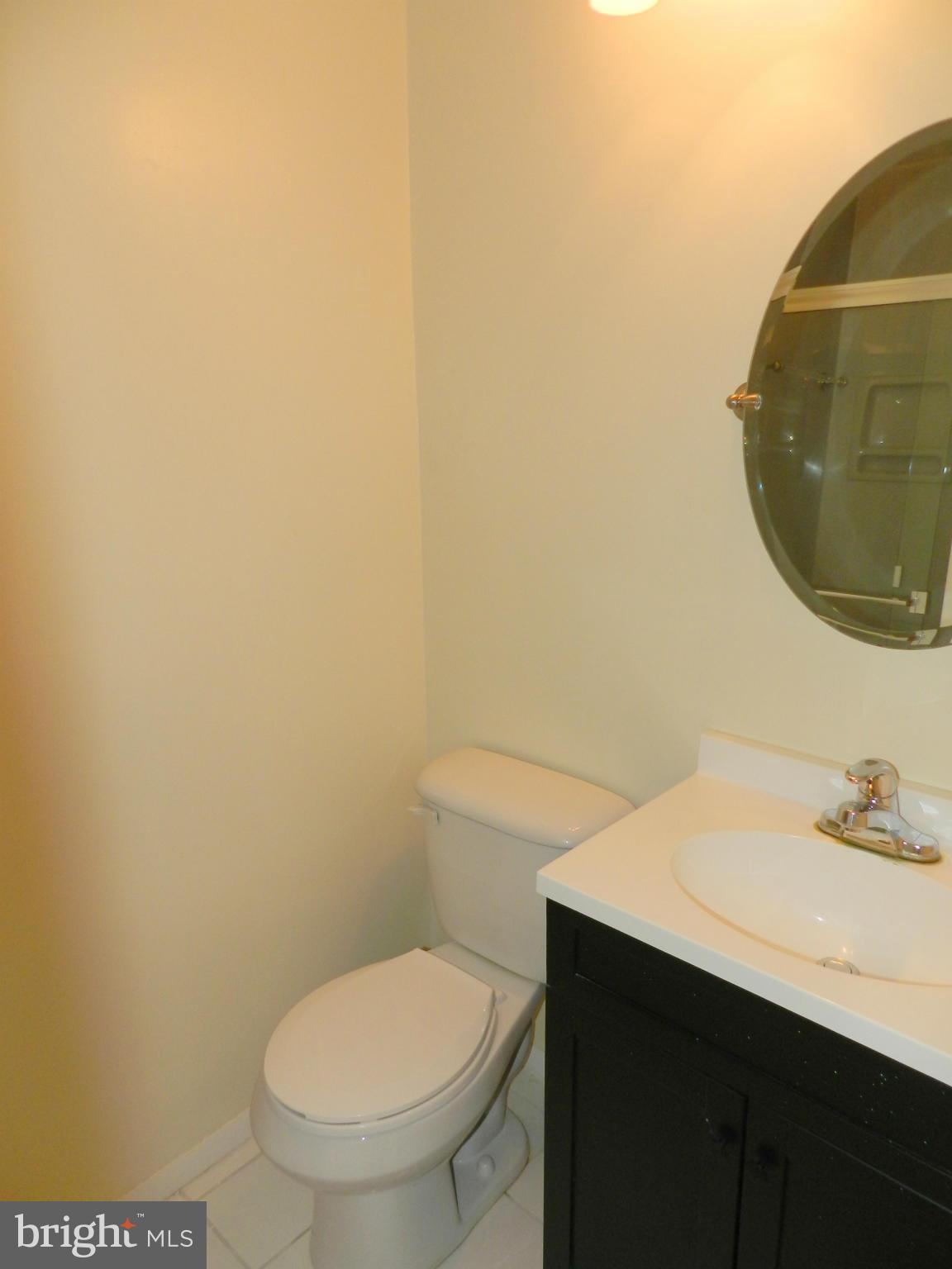 17116 Hoskinson Road Poolesville, MD 20837 - Photo 21 of 28 Bath