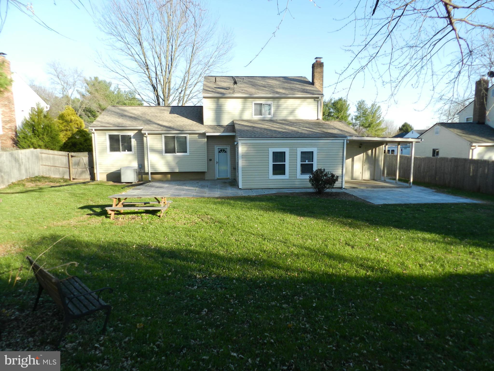 17116 Hoskinson Road Poolesville, MD 20837 - Photo 22 of 28 Exterior (Rear)