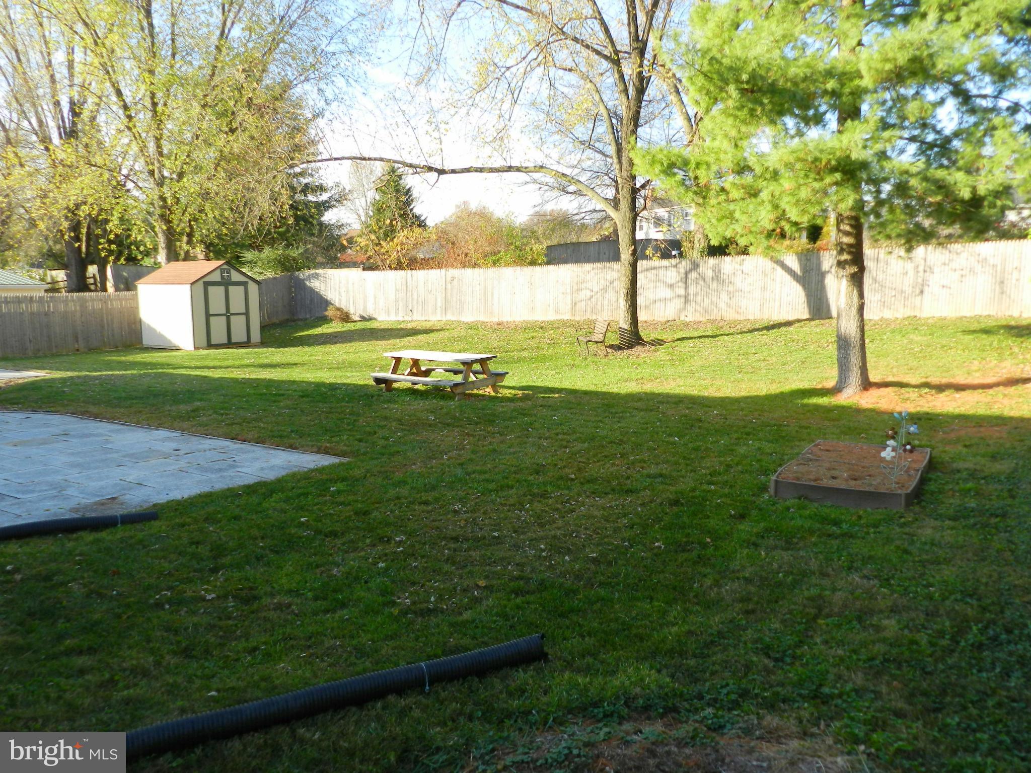 17116 Hoskinson Road Poolesville, MD 20837 - Photo 23 of 28 Exterior (Rear)