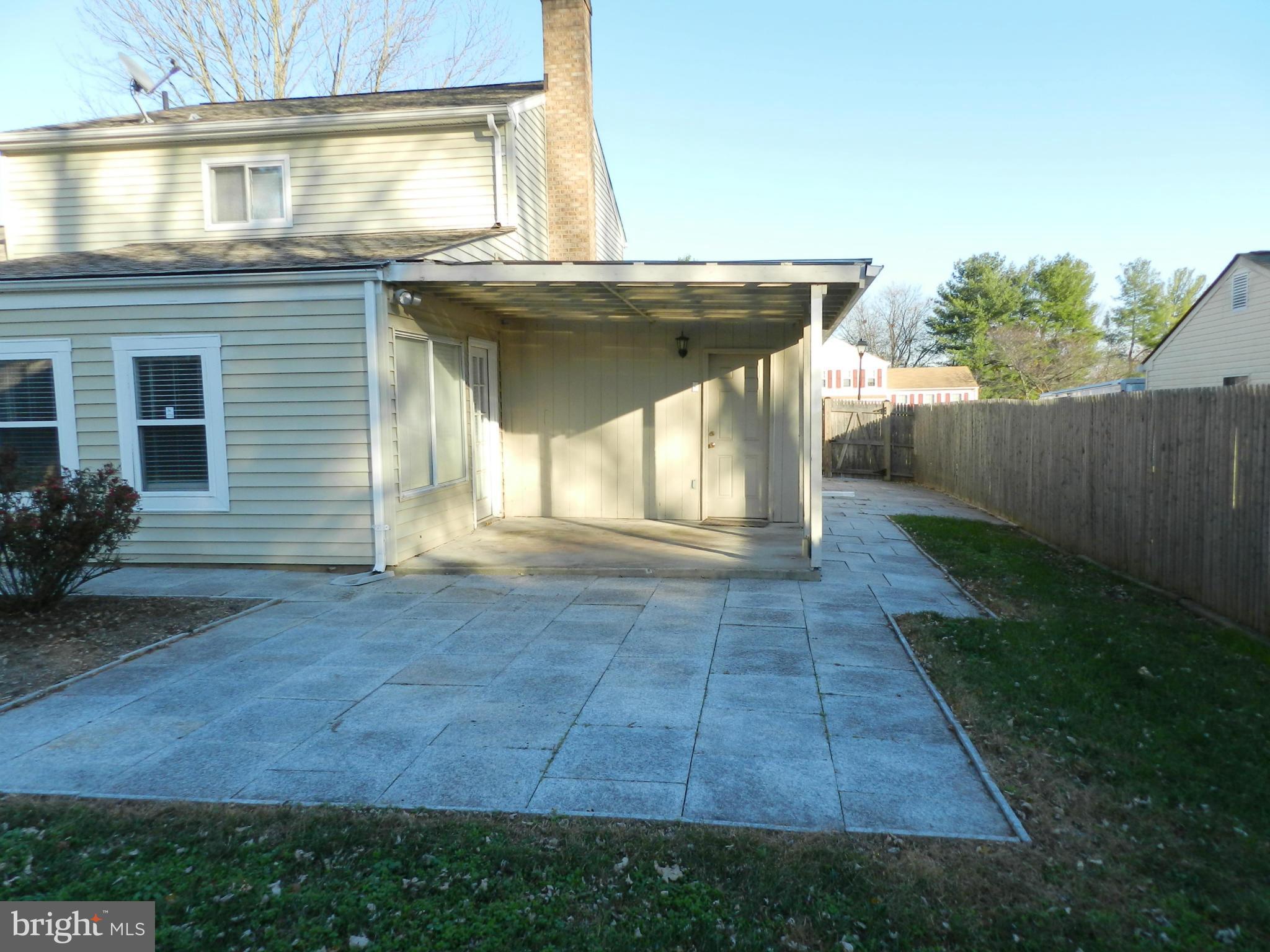 17116 Hoskinson Road Poolesville, MD 20837 - Photo 26 of 28 Exterior (Rear)