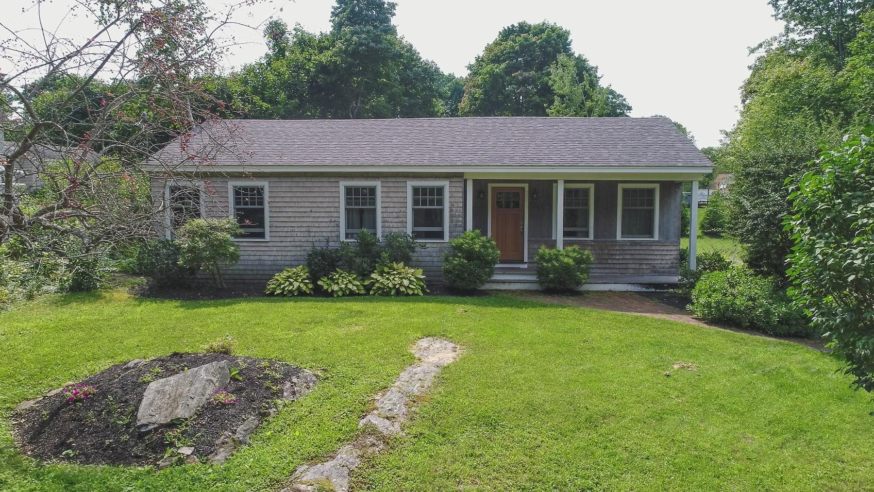224 Wentworth Road New Castle, NH 03854 - Photo 1 of 37 Gallery Image 1