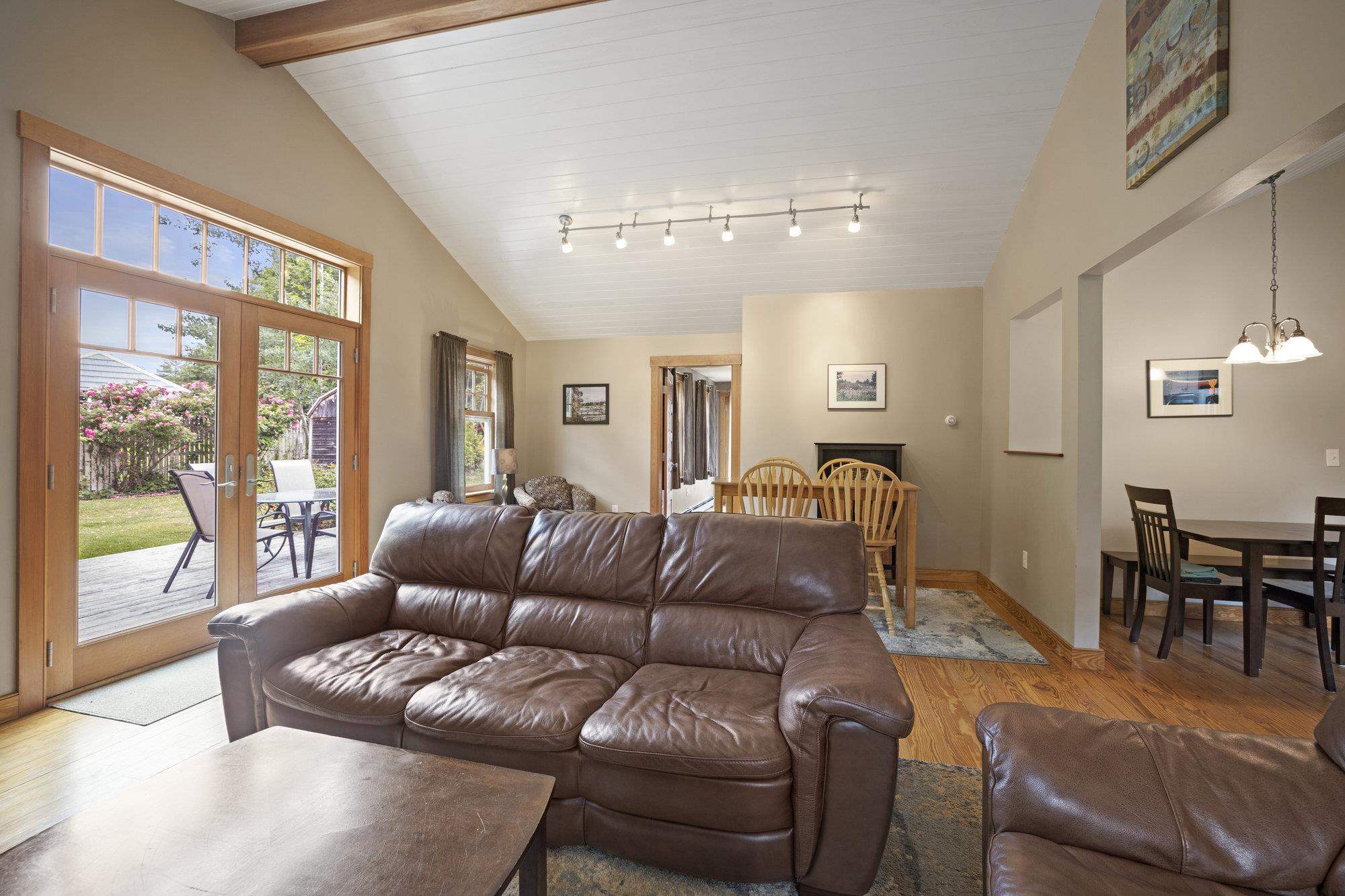 224 Wentworth Road New Castle, NH 03854 - Photo 14 of 37 Gallery Image 14