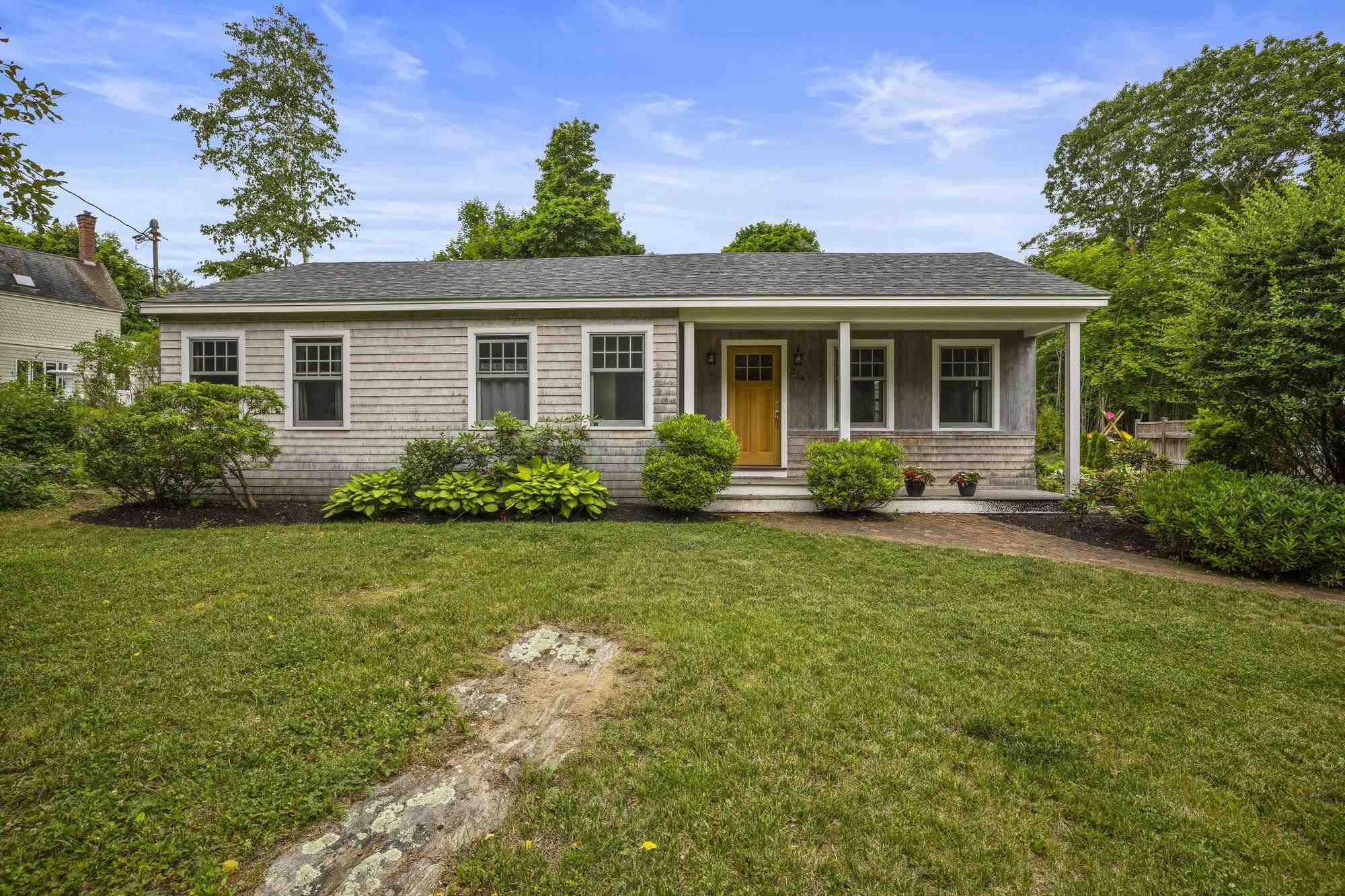 224 Wentworth Road New Castle, NH 03854 - Photo 3 of 37 Gallery Image 3