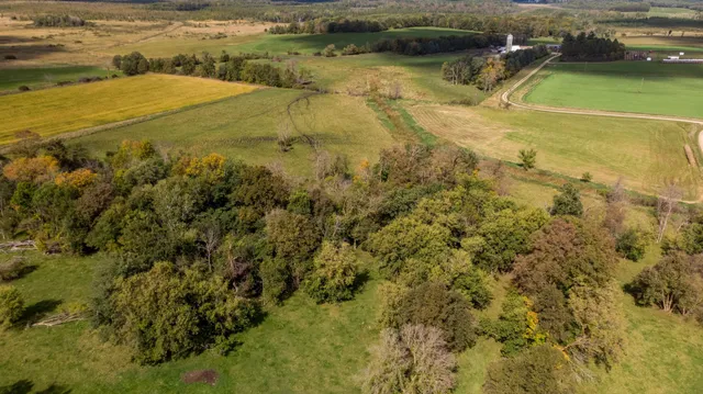 $300,000 | 40201 231st Avenue, Browerville, MN 56438