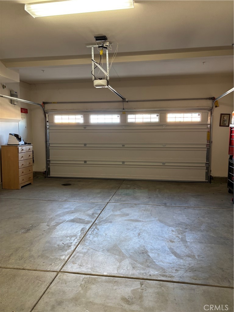 2534 Mapleleaf Terrace Palmdale, CA 93551 - Photo 48 of 48 a view of entryway