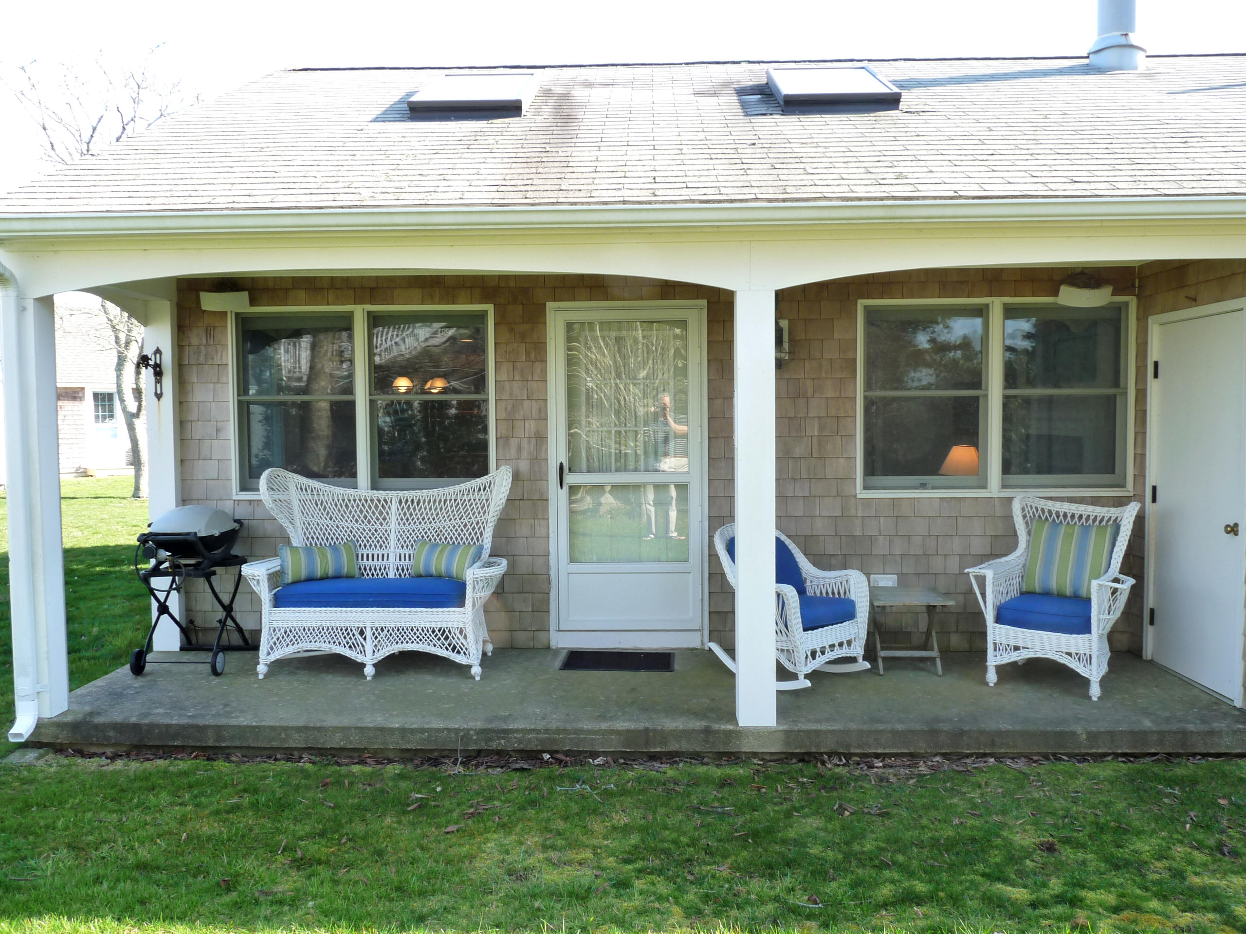 170 Beach Road, Unit 10 Orleans, MA 02653 - Photo 17 of 23 a house view with outdoor seating space