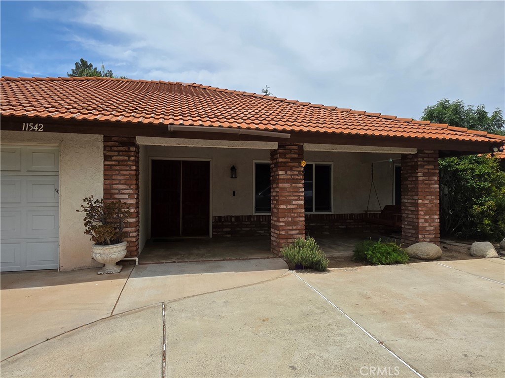 11542 Cornell Avenue Riverside, CA 92507 - Photo 7 of 33