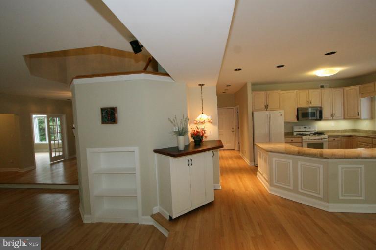 7008 Ridgeway Drive Springfield, VA 22150 - Photo 14 of 30 Kitchen