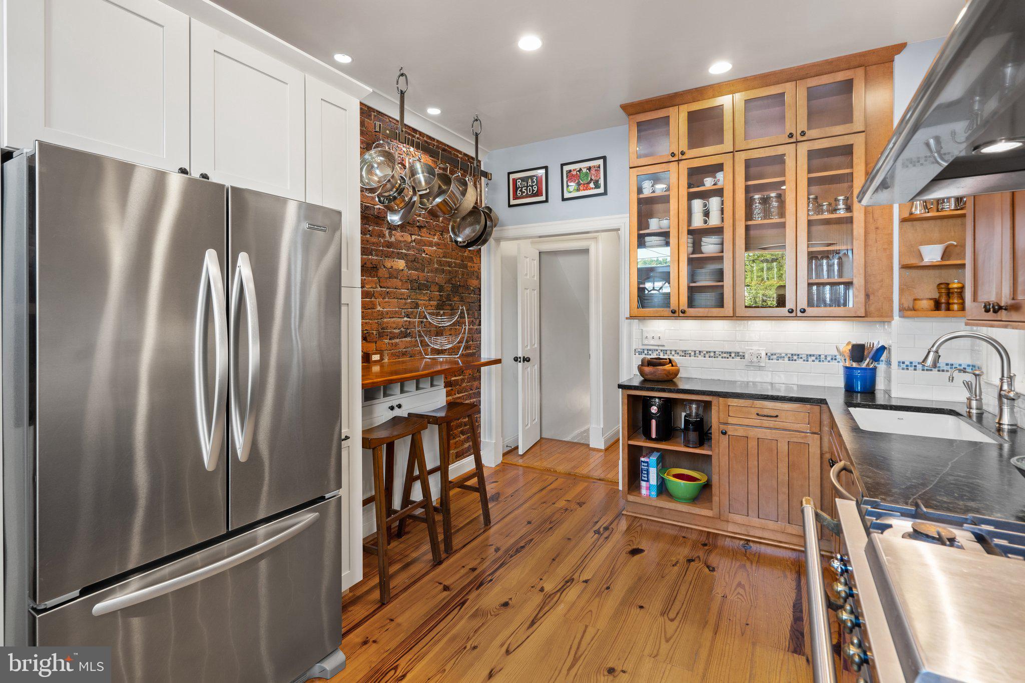 260 15th Street Southeast Washington, DC 20003 - Photo 14 of 41 Wide plank wood floors