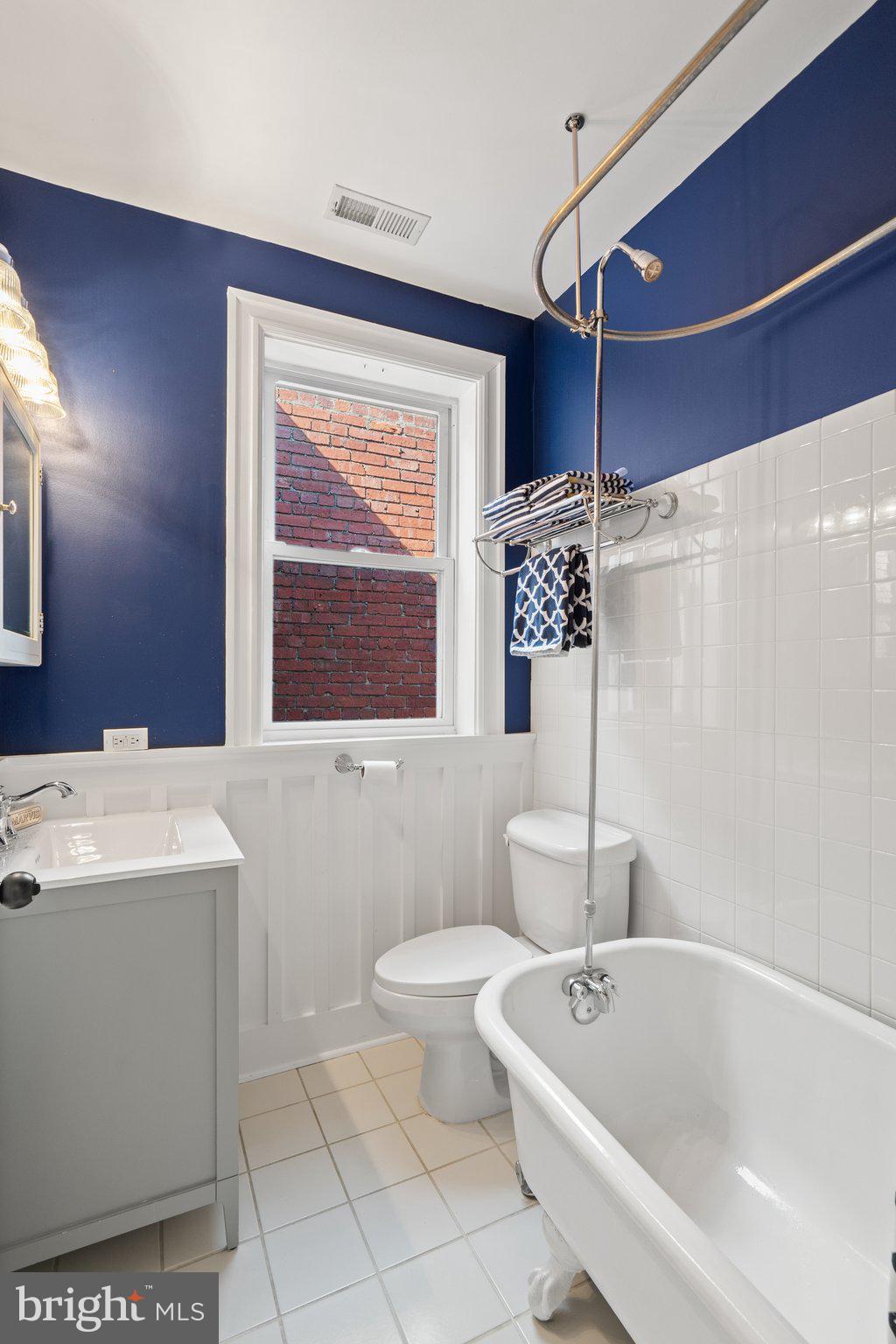 260 15th Street Southeast Washington, DC 20003 - Photo 20 of 41 Hall bath with wainscot