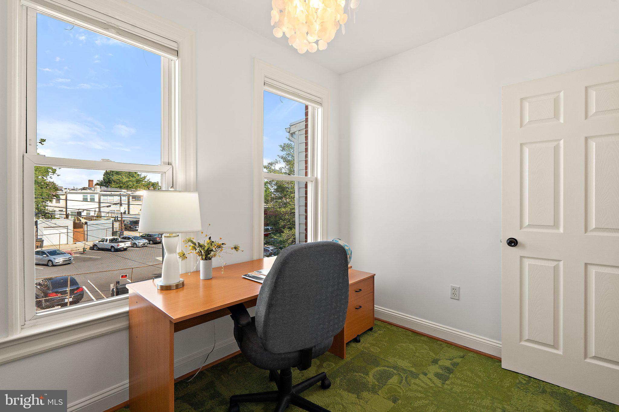 260 15th Street Southeast Washington, DC 20003 - Photo 22 of 41 Bedroom or office